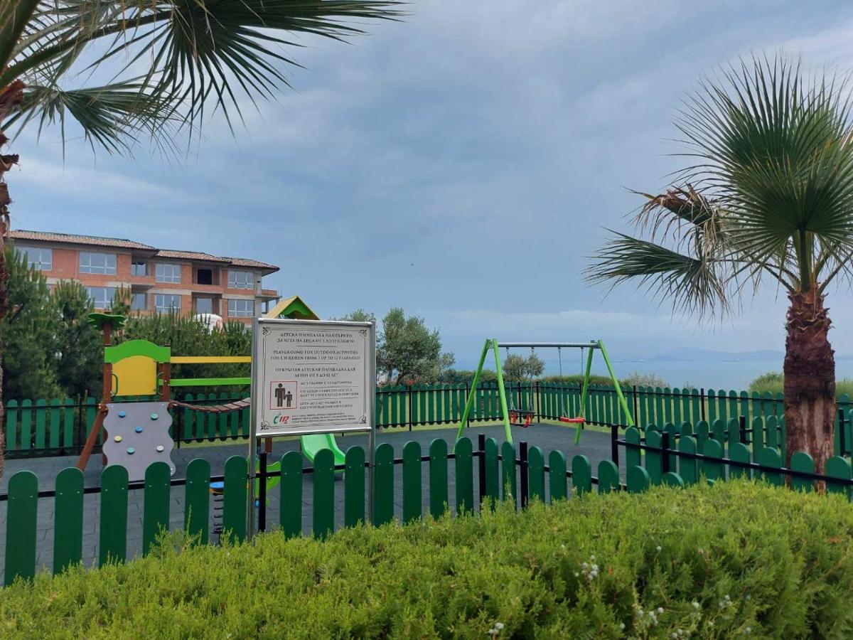 Sarafovo D&V Apartments Burgas Esterno foto